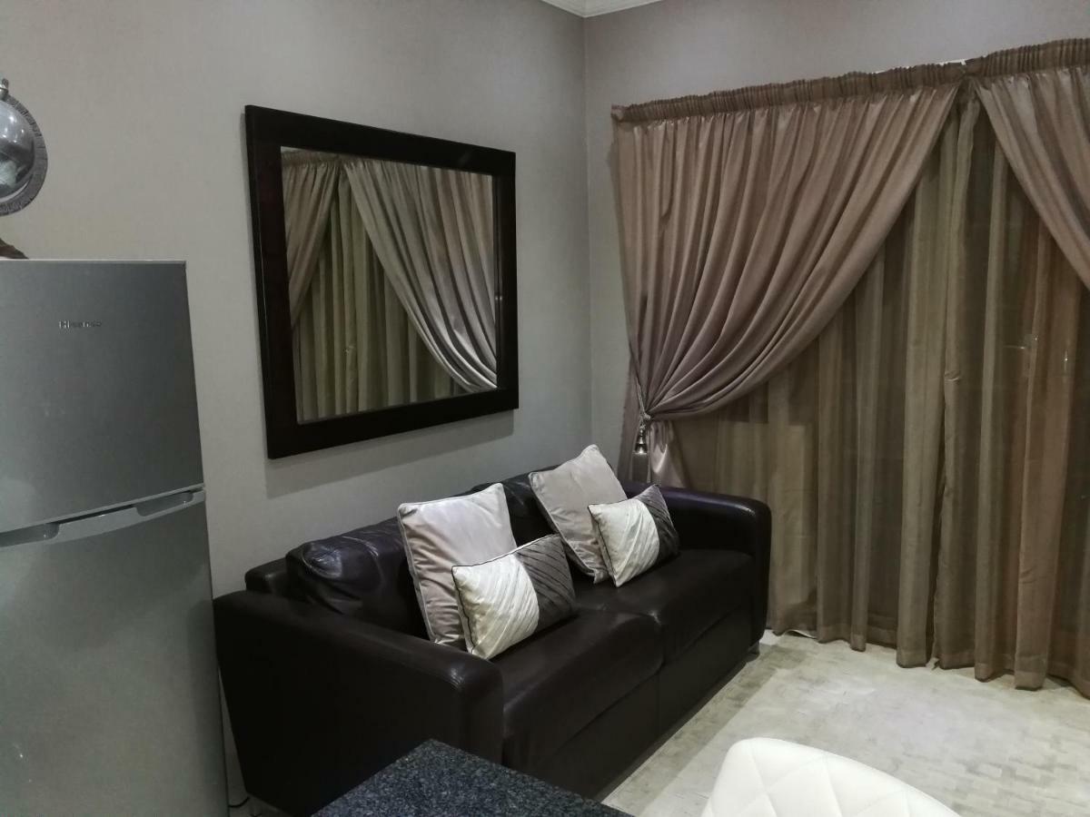Pongola Road Self Catering Accommodation Uitenhage Exterior foto
